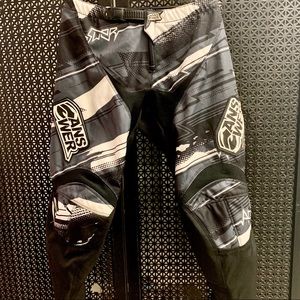 ANSWER MOTO PANTS